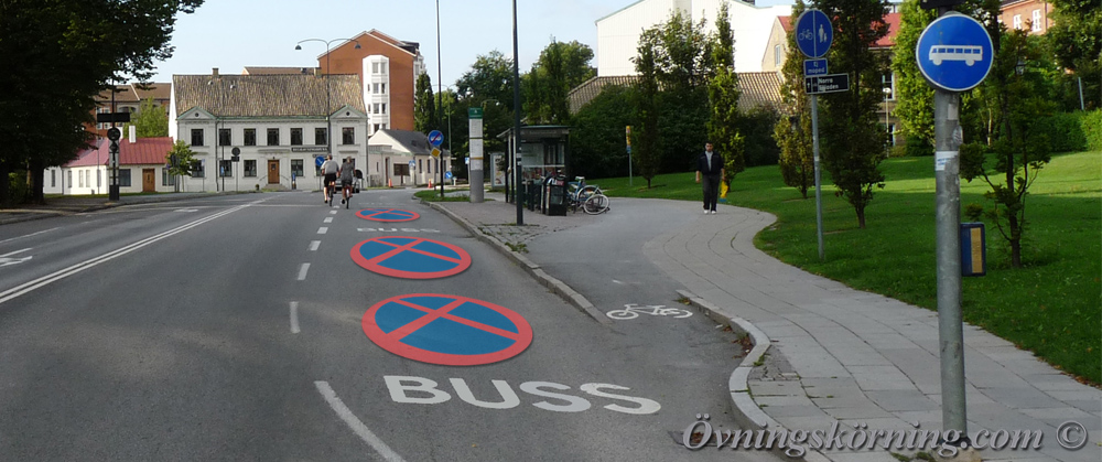 Stoppförbud. Busshållplats